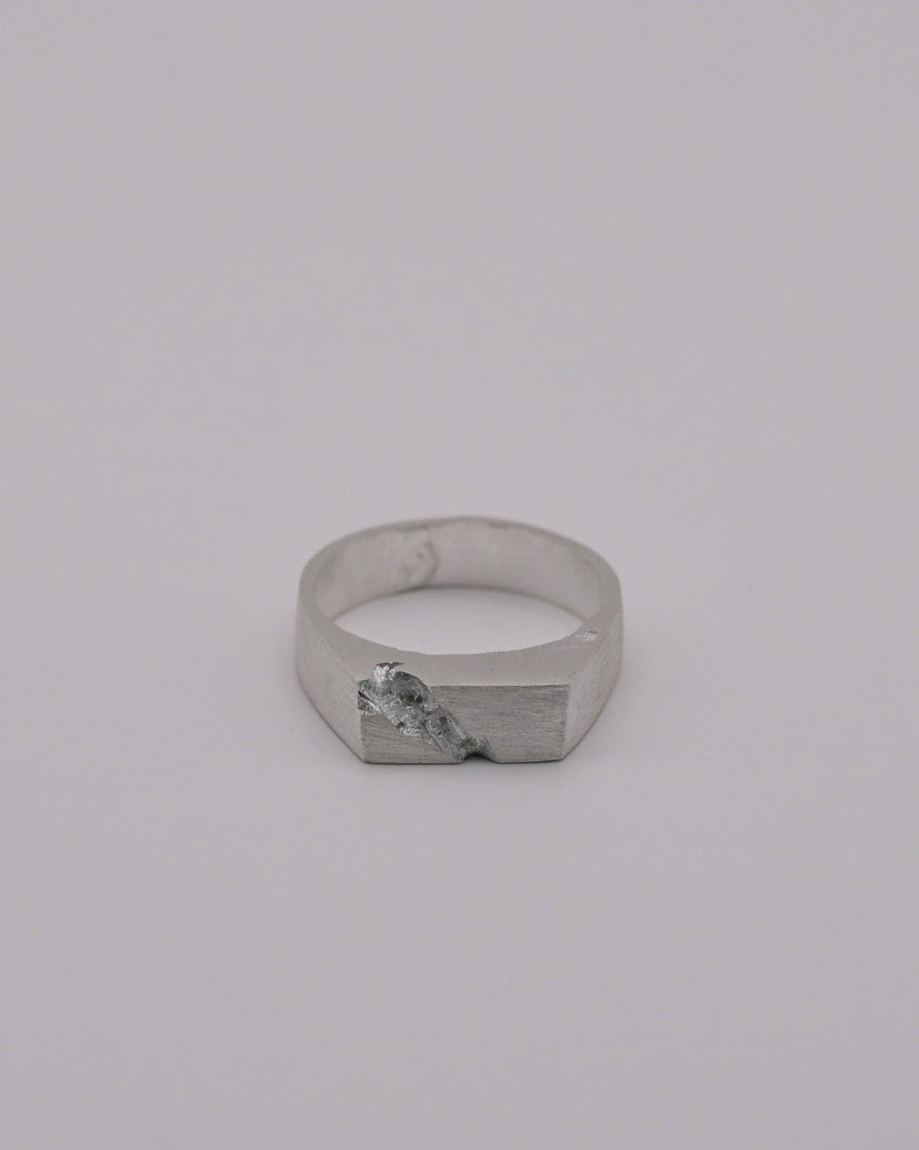 Broken Ring