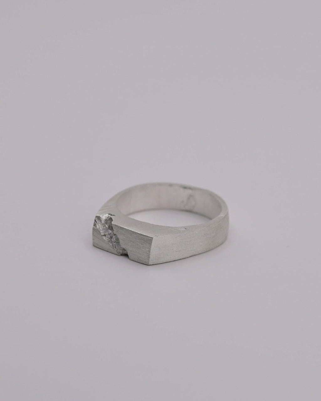 Broken Ring