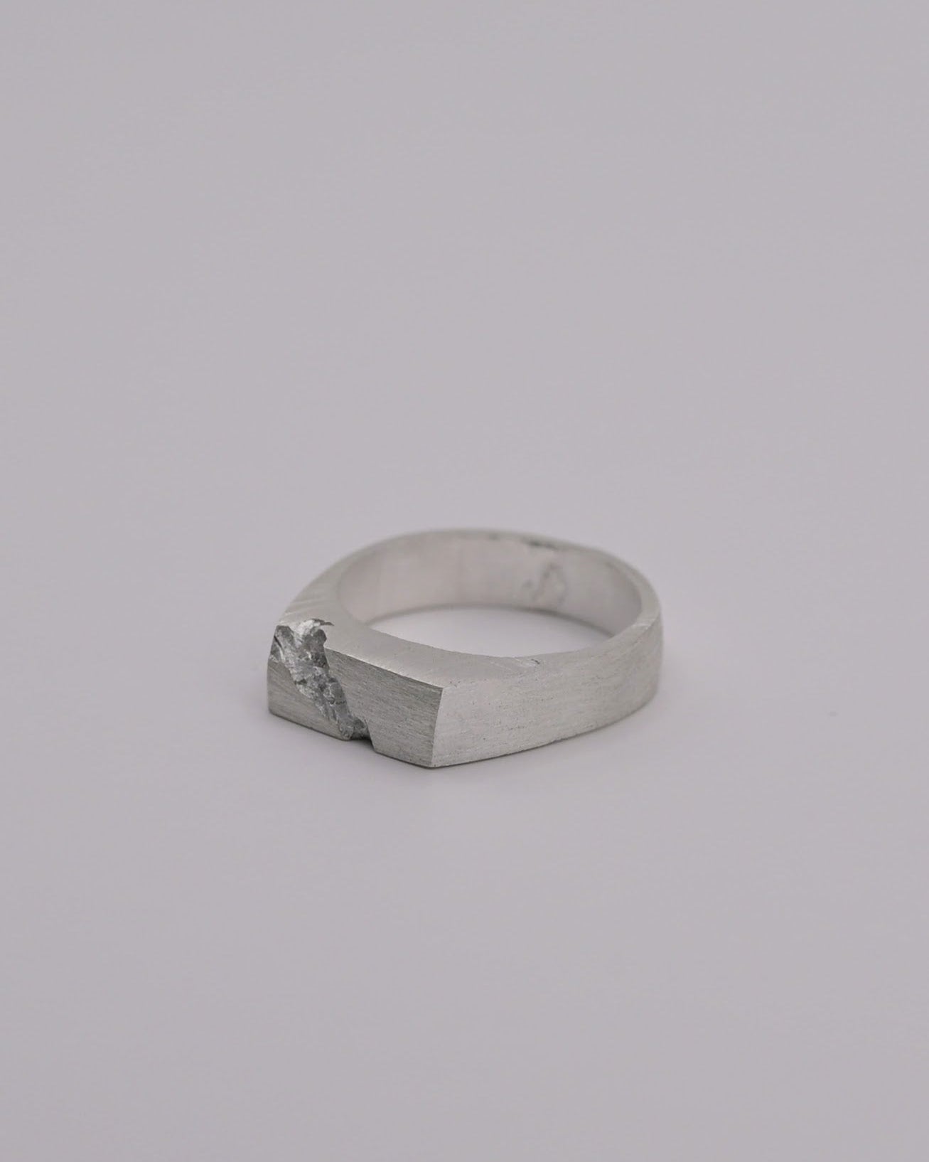 Broken Ring