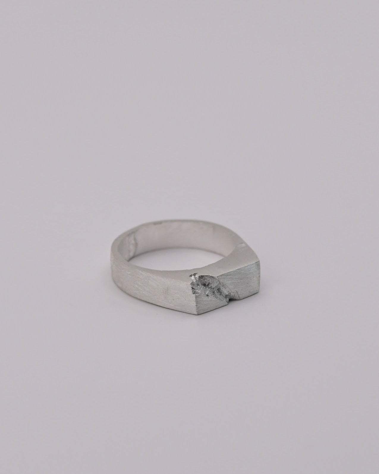 Broken Ring
